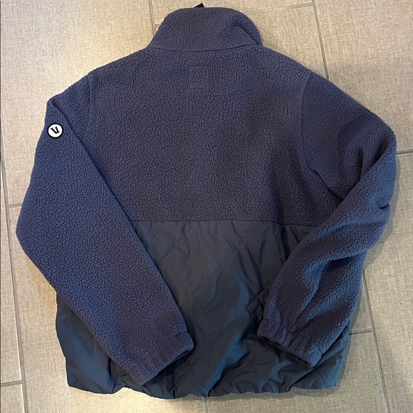 NWT Vuori highlands Sherpa jacket - Picture 6 of 7